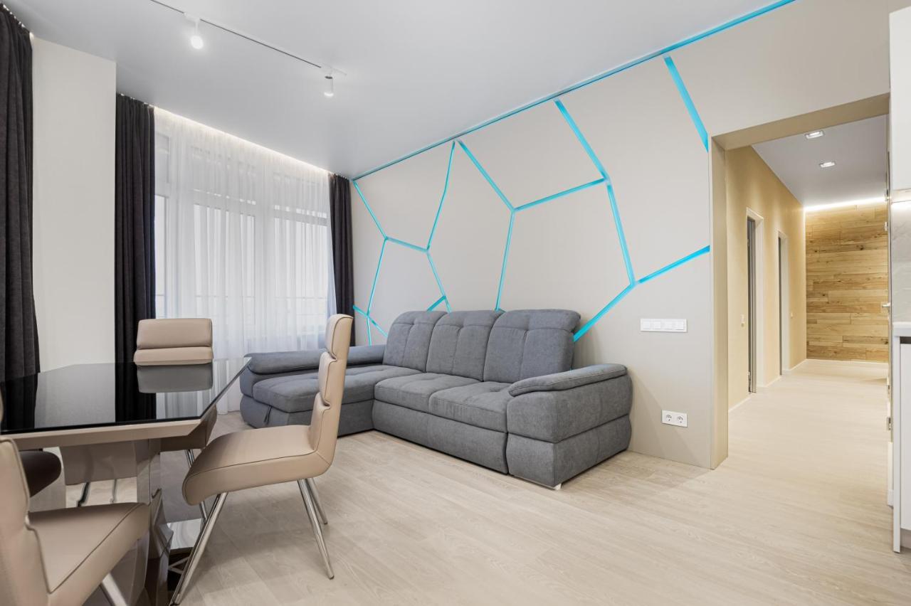 45 Pearl 2-Bedrooms Apartment With Terrace Odesa Exterior photo